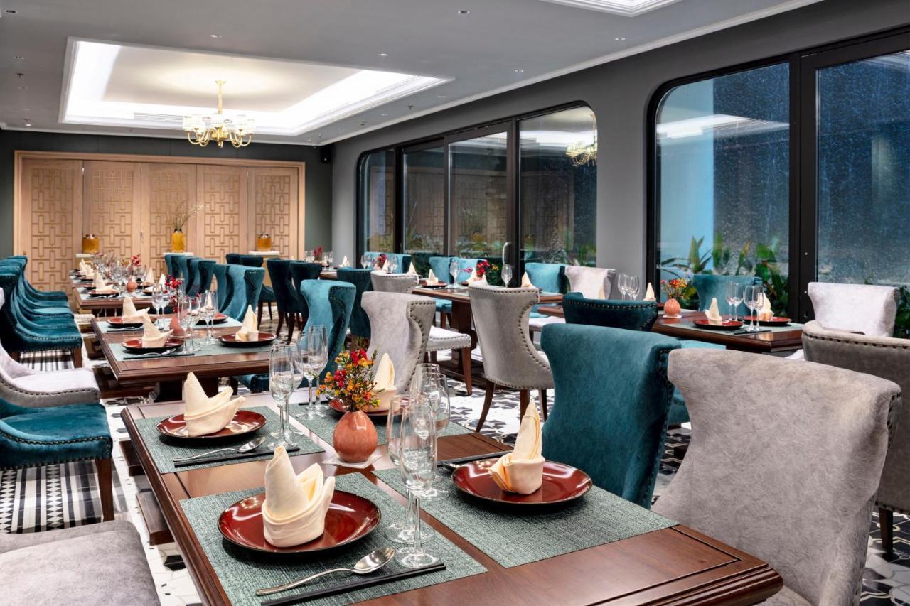Peridot Grand Luxury Boutique Hotel Ханой Экстерьер фото The restaurant
