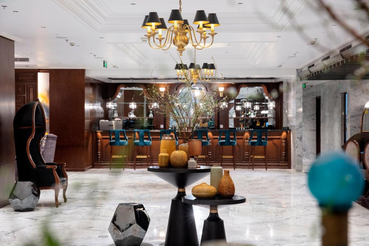 Peridot Grand Luxury Boutique Hotel Ханой Экстерьер фото Lobby