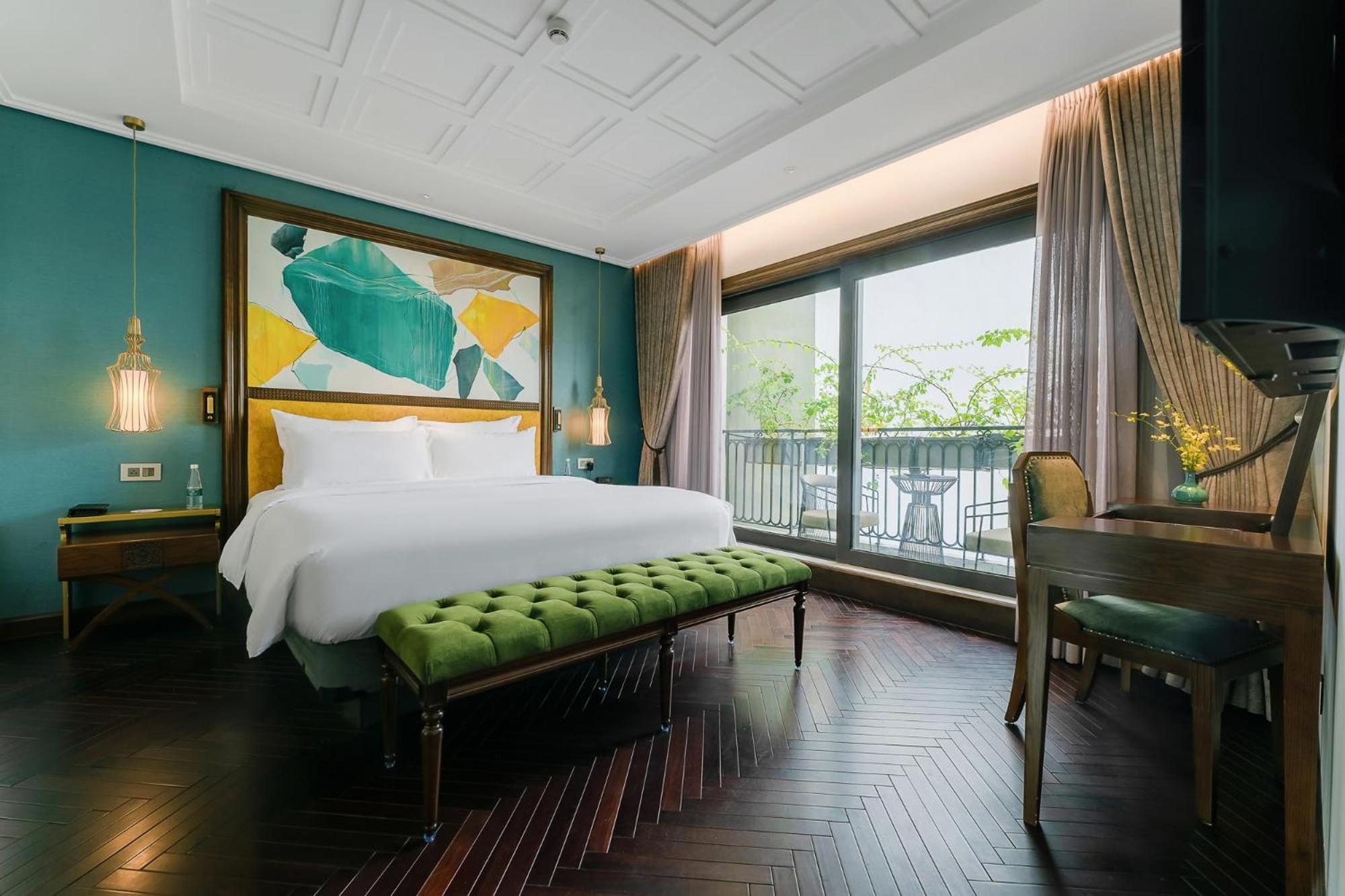Peridot Grand Luxury Boutique Hotel Ханой Экстерьер фото Deluxe Suite